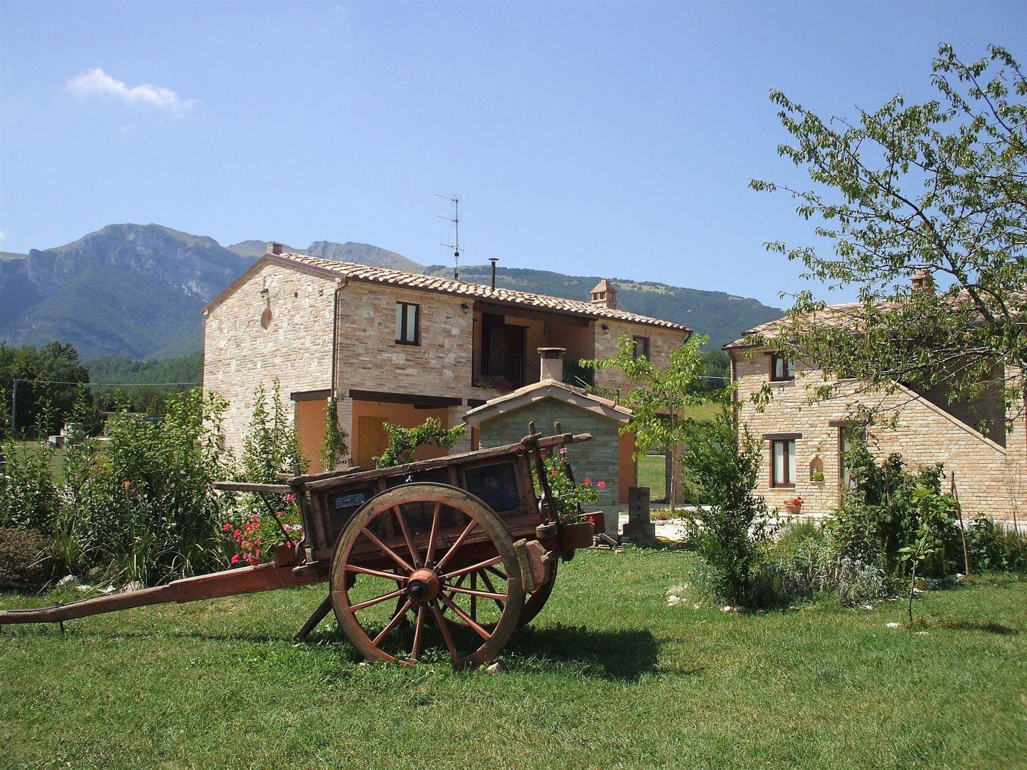 Pensjonat Antica Dimora Sarnano Zewnętrze zdjęcie